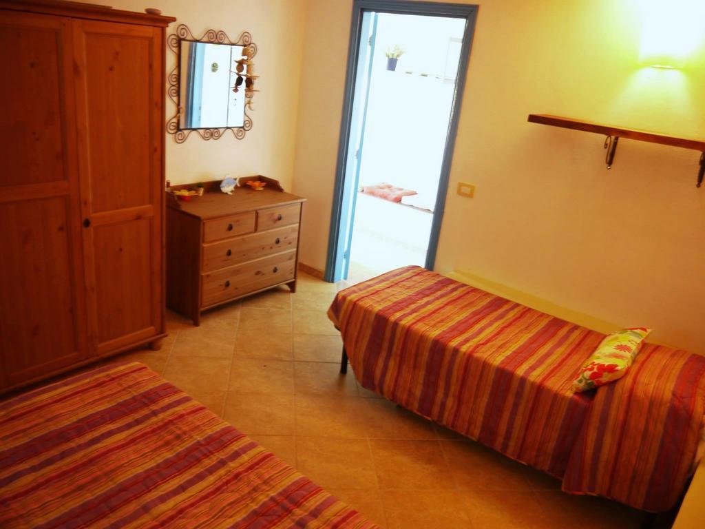 Eco Affittacamere Casa Maica Eco Guesthouse Stintino Δωμάτιο φωτογραφία